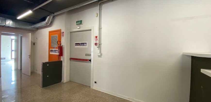 Locale Commerciale Direzionale