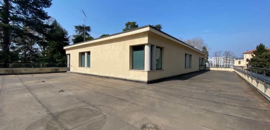 Locale Commerciale Direzionale