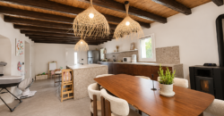 Casa Indipendente Con Ampio Giardino
