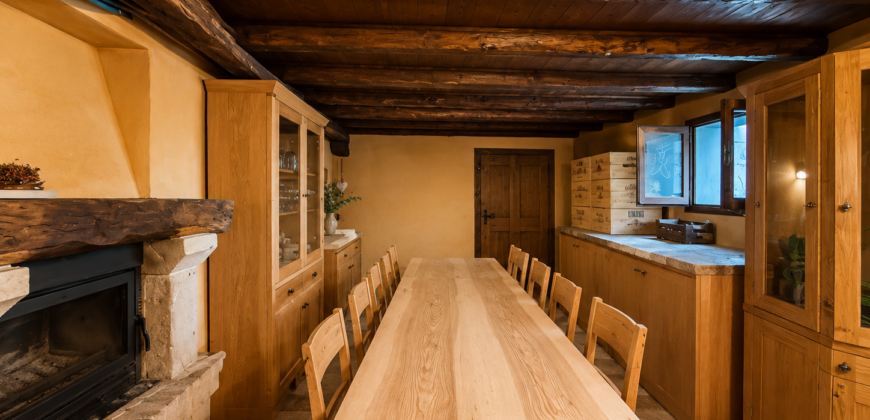 Casa Indipendente Con Ampio Giardino