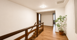 Casa Indipendente Con Ampio Giardino